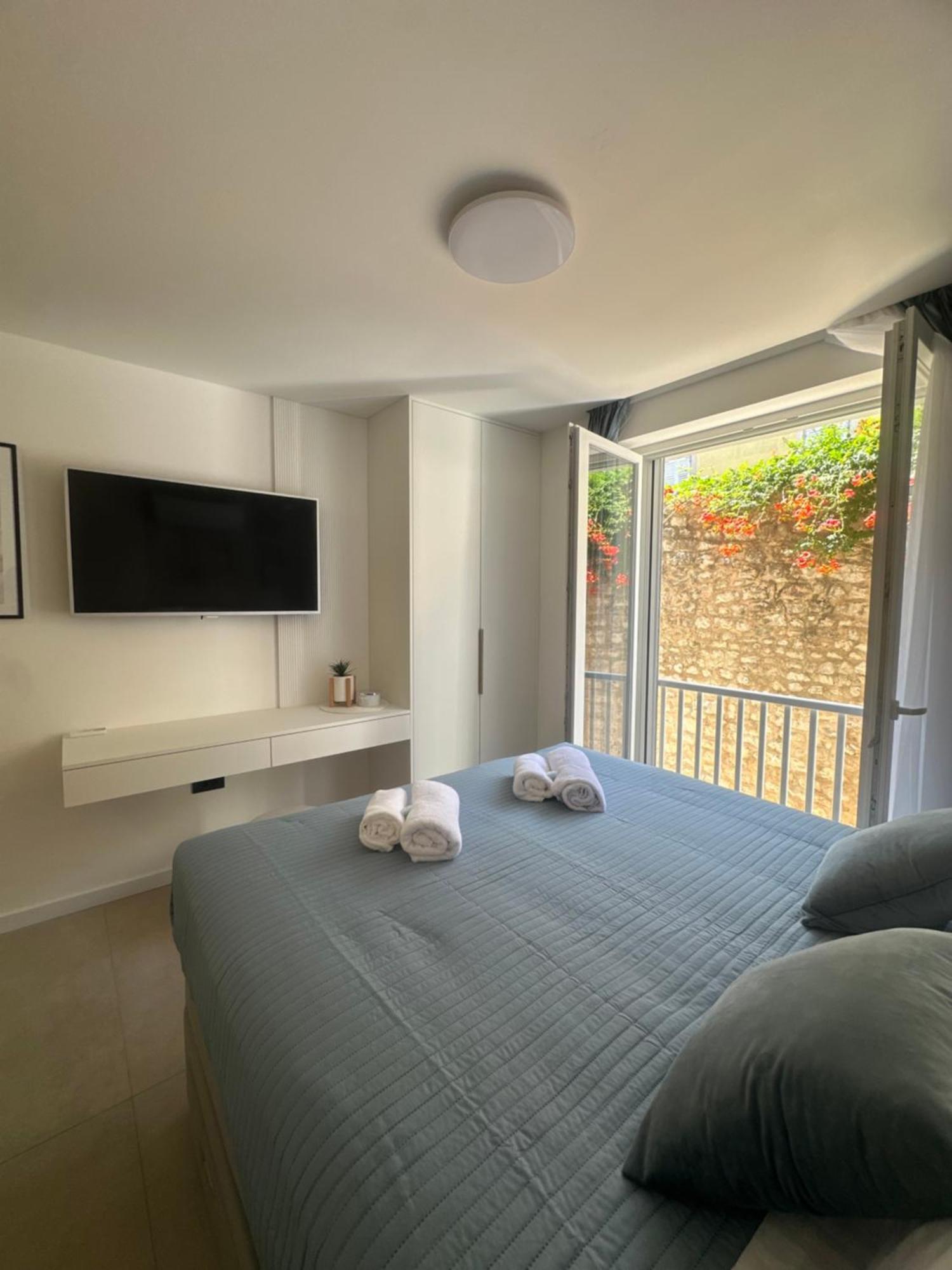 Amaro Luxury Room & Studio Apartman With Balcony Zadar Ngoại thất bức ảnh