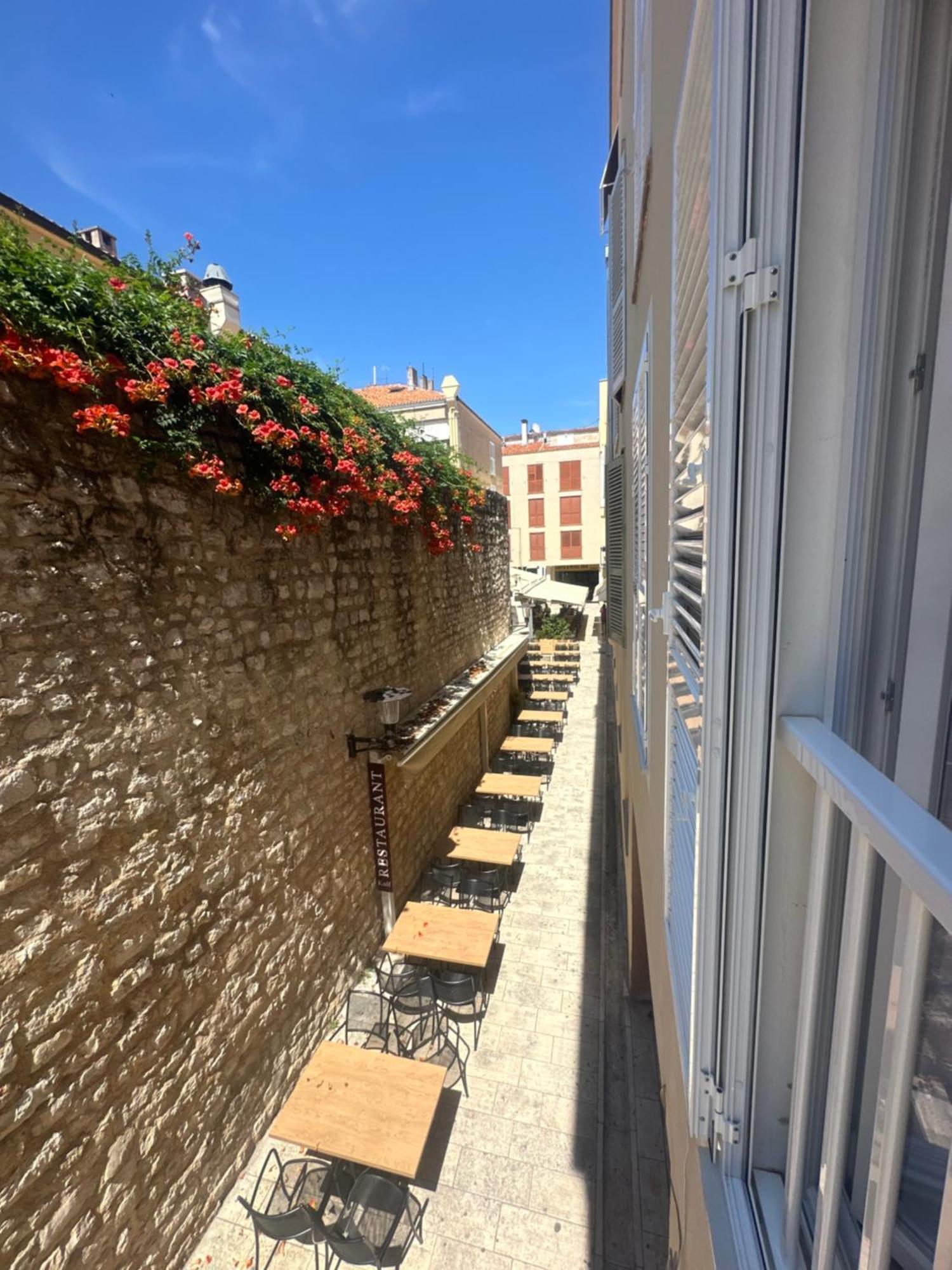 Amaro Luxury Room & Studio Apartman With Balcony Zadar Ngoại thất bức ảnh